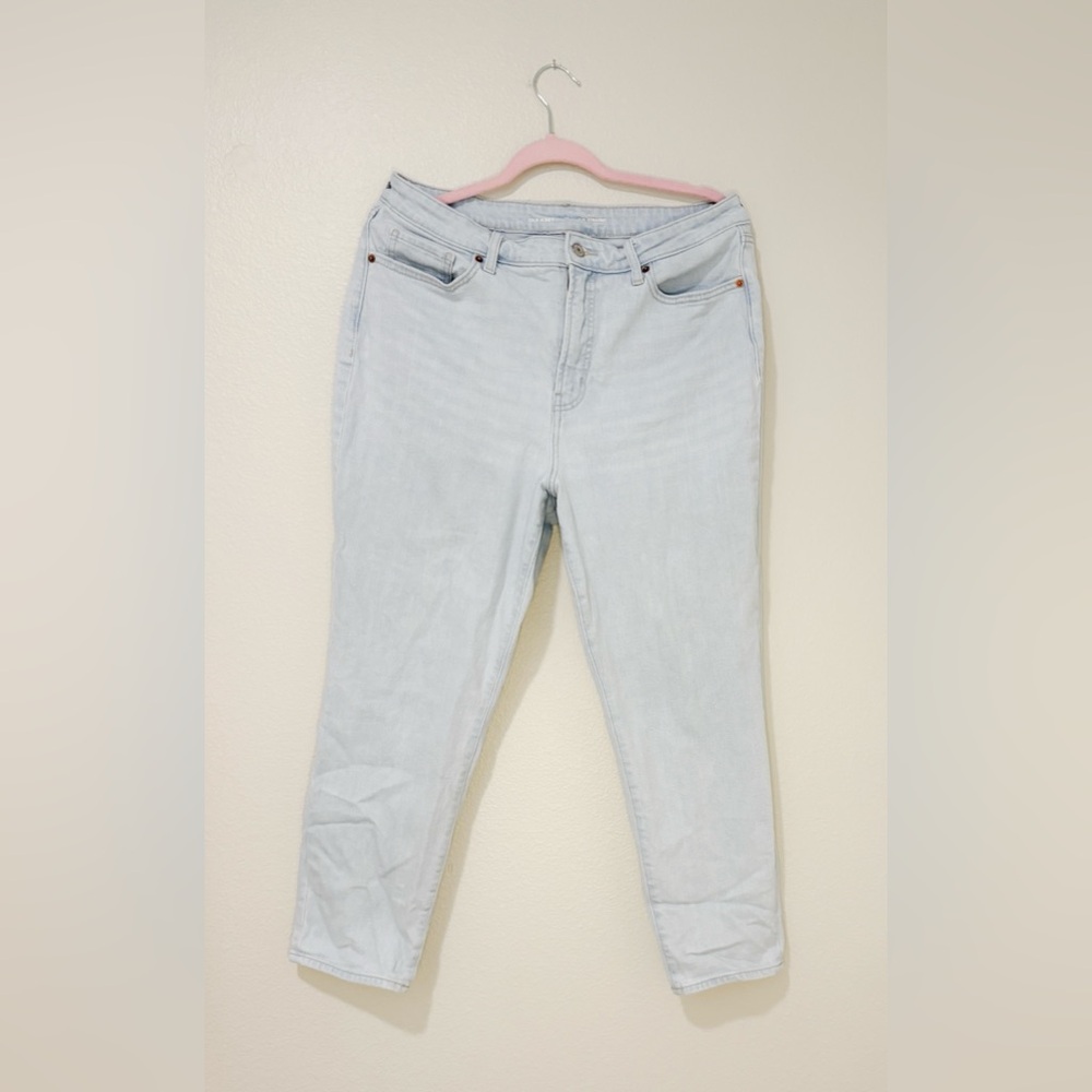 Old Navy High Waisted OG Loose Jeans (Light Wash)